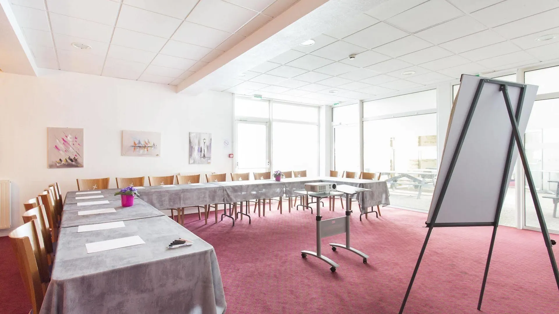 Hotel Les Gens De Mer Brest By Poppins